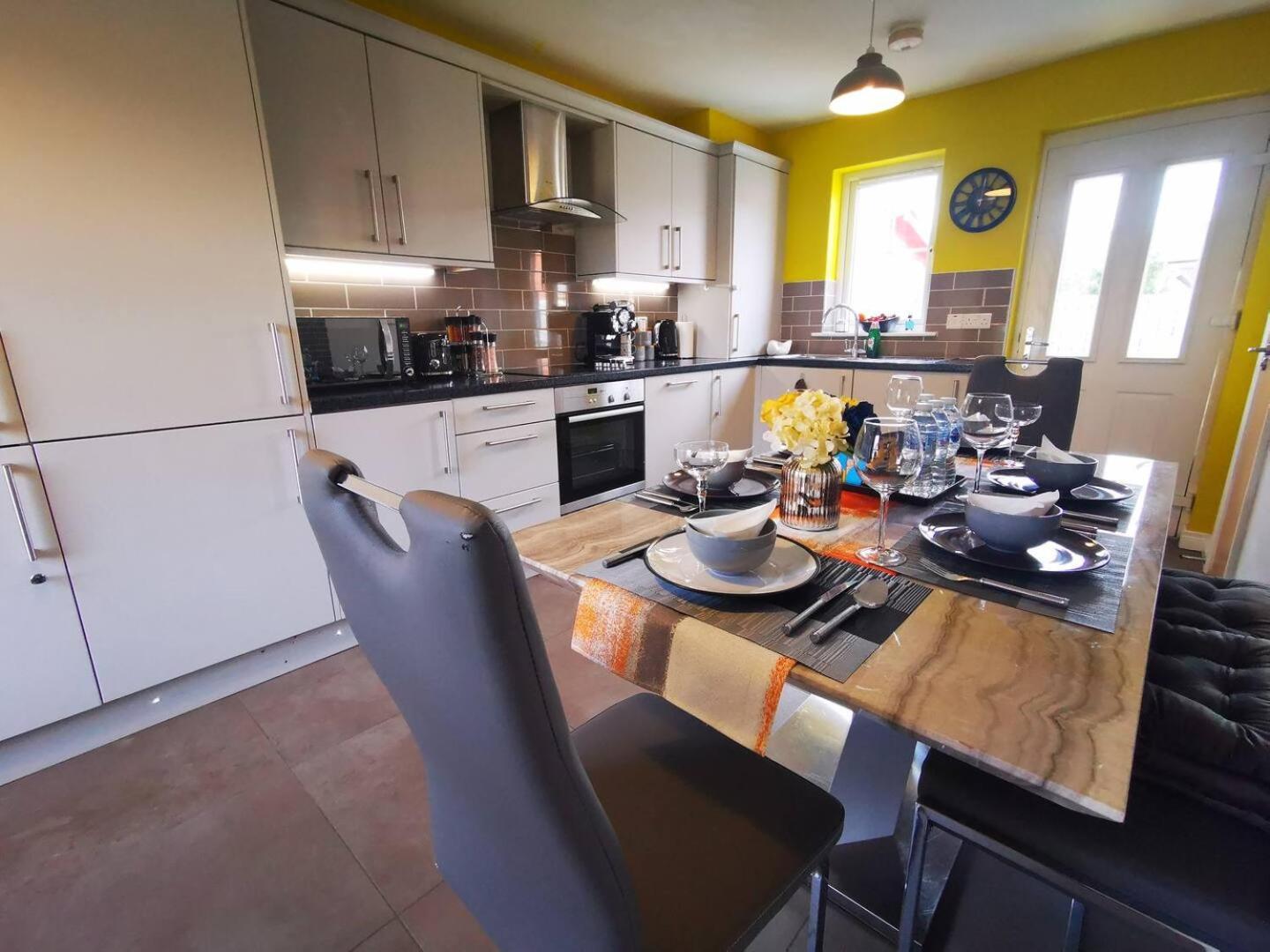 3Br Cosy Modern Stay Belfast Exteriér fotografie