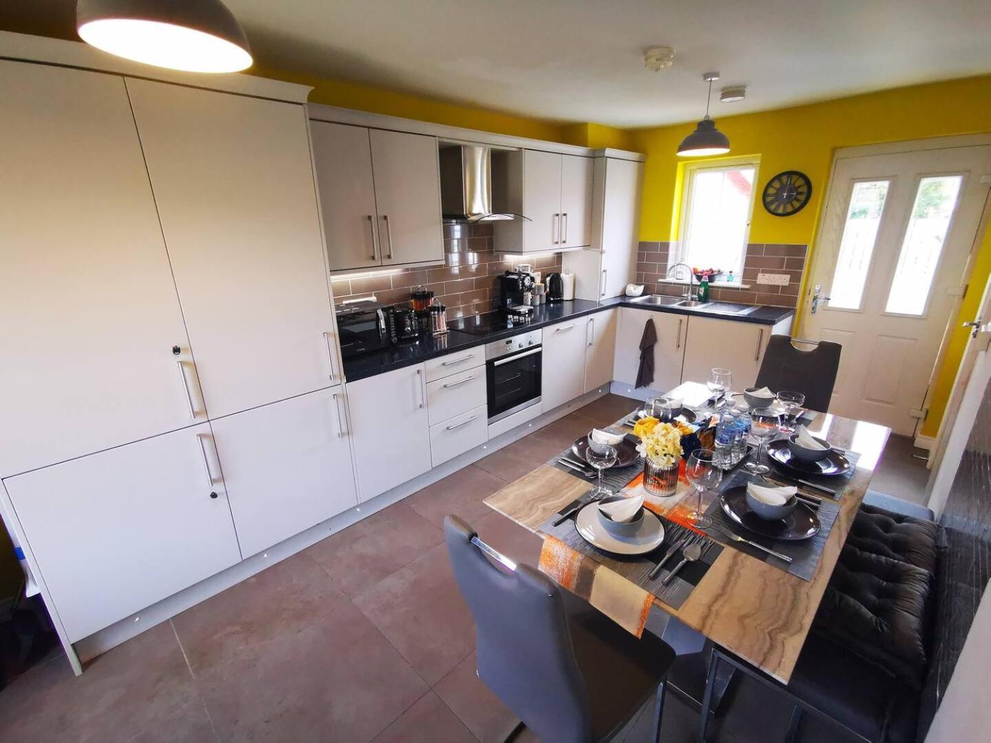 3Br Cosy Modern Stay Belfast Exteriér fotografie